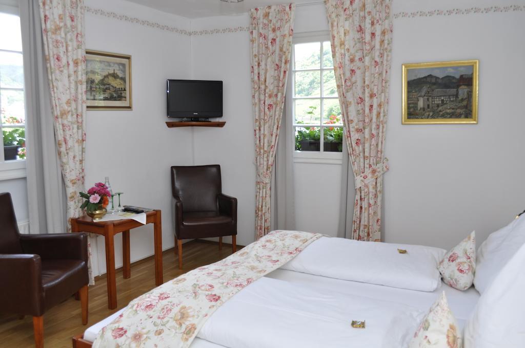 Altes Zollhaus Bed & Breakfast Beilstein  Room photo