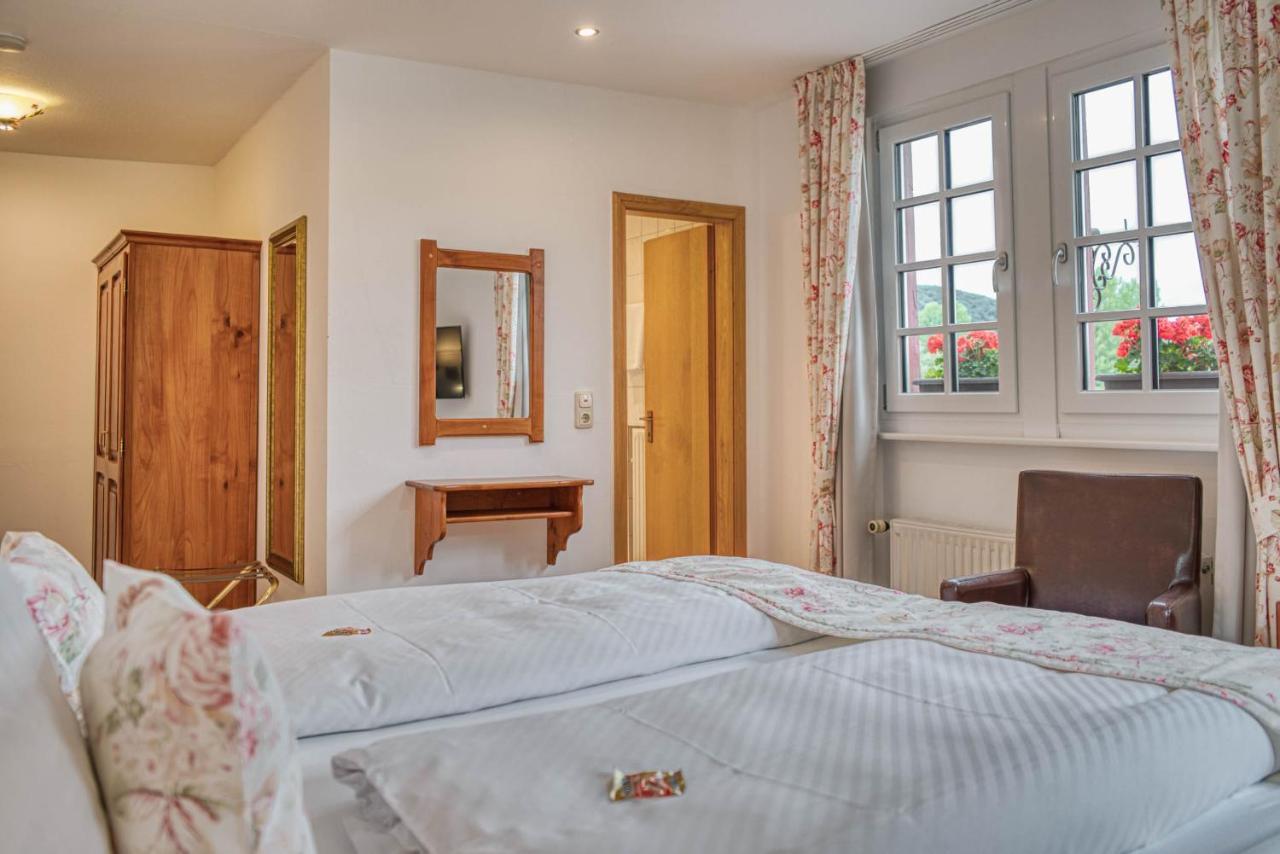 Altes Zollhaus Bed & Breakfast Beilstein  Exterior photo